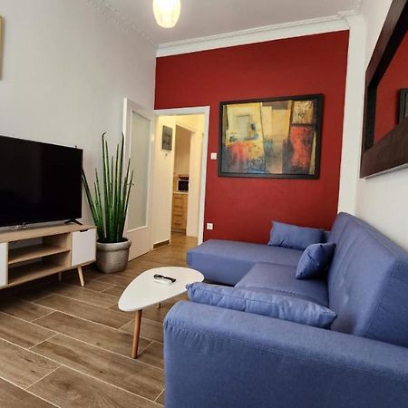 Gazi Apartment With Breakfast Athens Ngoại thất bức ảnh